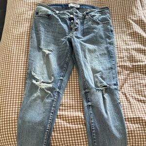 KanCan Light Wash Ripped Boyfriend Jeans